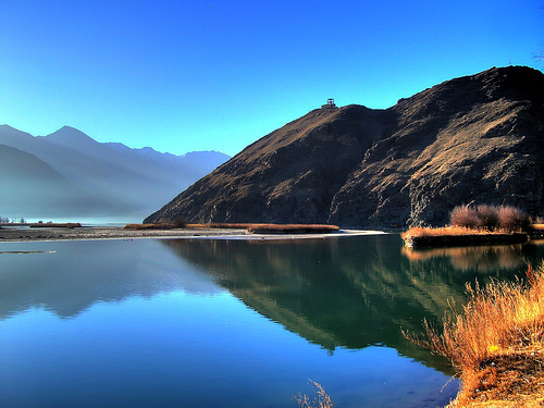 Drinking Sole Himalayan Mountains