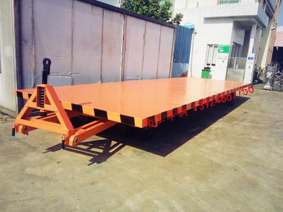 10吨开云·（kaiyun）官方网站 8个实心胎全挂车