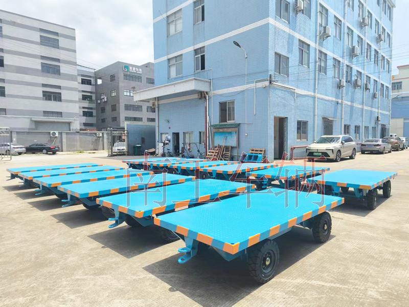 3吨全挂式牵引开云·（kaiyun）官方网站可拆护栏