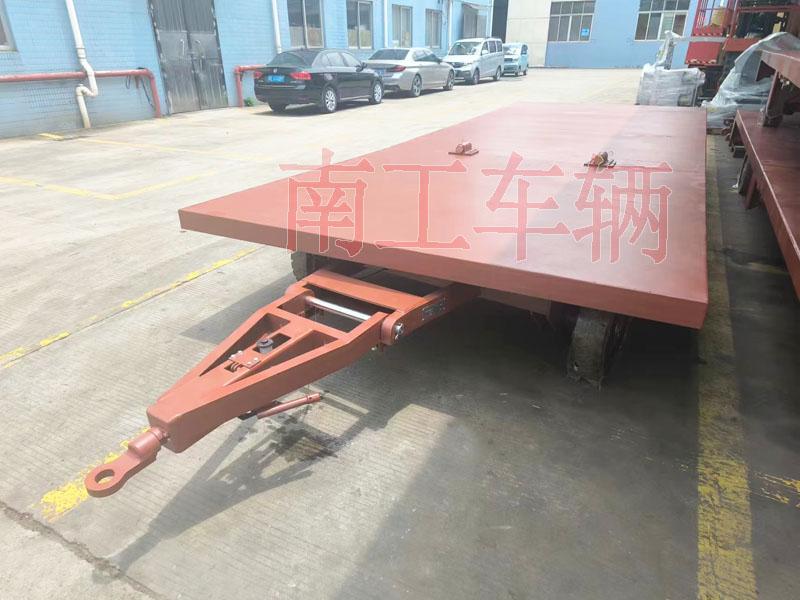 3.5吨开云·（kaiyun）官方网站 拼接款牵引平板车