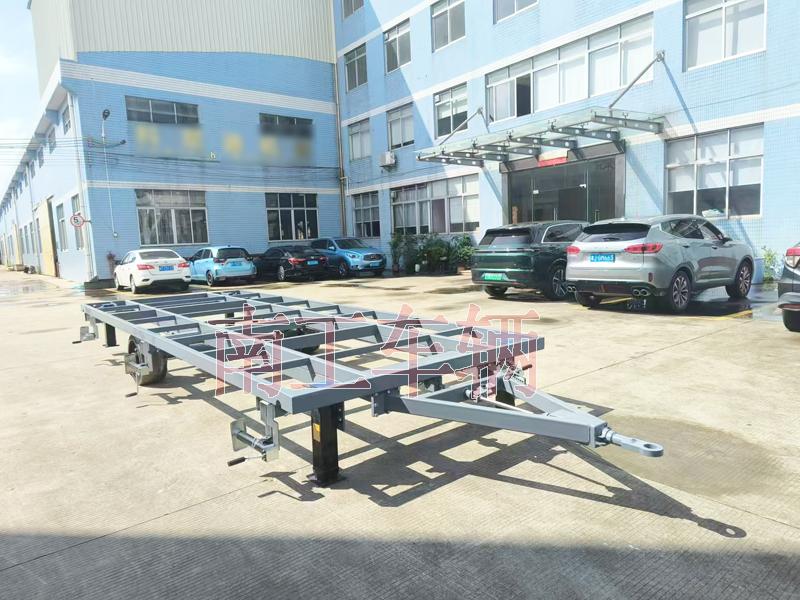 7吨骨架式ATV开云·（kaiyun）官方网站 2轮灰色工具拖车