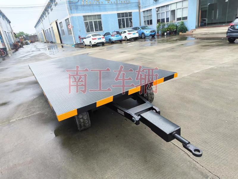 6吨牵引开云·（kaiyun）官方网站 工业全挂拖车