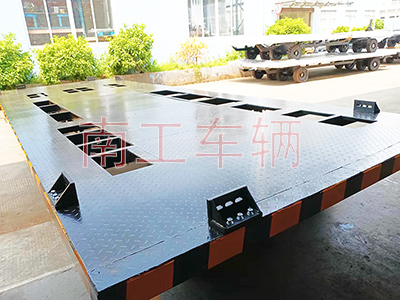 13点5吨箱变拖车底盘 全挂式开云·（kaiyun）官方网站3I.jpg