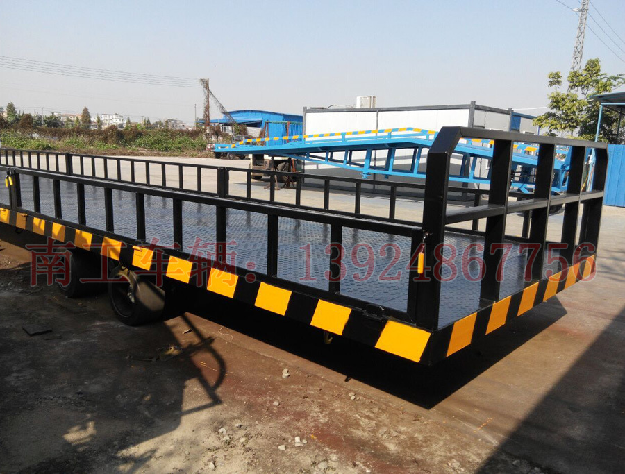 13米开云·（kaiyun）官方网站 液压刹车护栏开云·（kaiyun）官方网站8.jpg