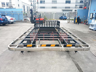 1678416221165162.jpg 4吨开云·(kaiyun)官方网站带箱体铝花纹板3I.jpg