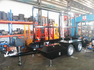 1700272395610995.jpg 6.8平方LED广告拖车I.jpg