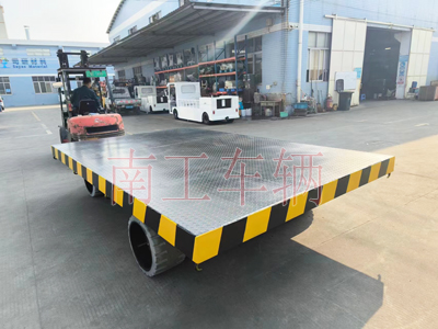 1702885328583658.jpg 30吨重型开云·(kaiyun)官方网站 环保实心轮胎3I.jpg