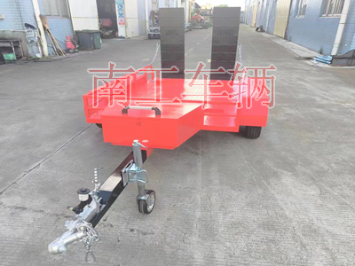 1724038083128291.jpg 1.5吨灭火机器人用ATV拖车4I.jpg