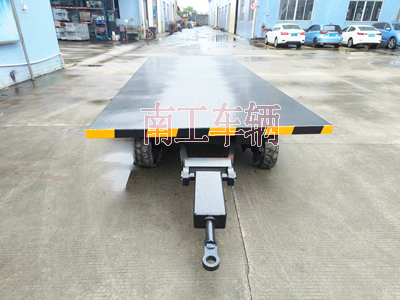 6吨牵引开云·（kaiyun）官方网站 工业全挂拖车2I.jpg