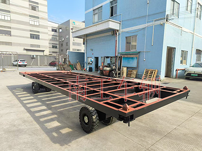 12吨骨架式开云·（kaiyun）官方网站 带角锁刹车全挂车2I.jpg