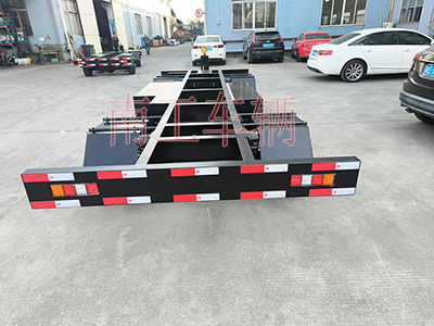 10吨自走式拖车底盘 电动开云·（kaiyun）官方网站2I.jpg